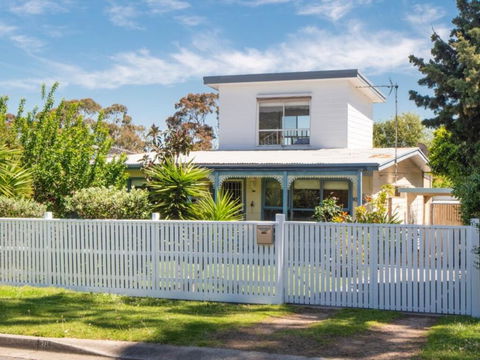 Gypsy Cottage - Darwin Holiday 0