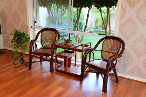 Halen's Hourse - Darwin Holiday 1