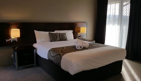 Halfway Motel - Darwin Holiday 1