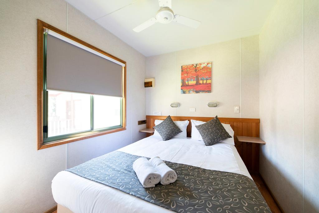 Halls Gap VIC Darwin Holiday