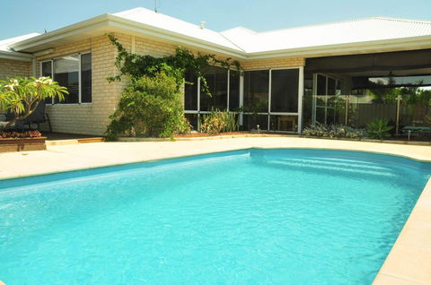 Halls Head Holiday Home - Darwin Holiday 0
