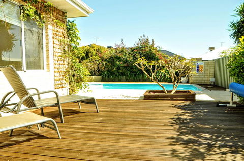 Halls Head Holiday Home - Darwin Holiday 2