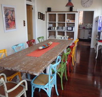 Hamptons Inn Bed  Breakfast - Darwin Holiday