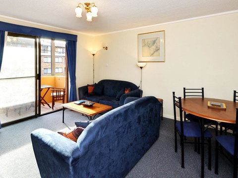 Hawks Nest Accommodation - Darwin Holiday 2