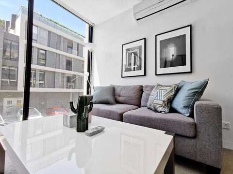 Hawthorn Elegant Lifestyle 1 Bedroom Apartment - Darwin Holiday 2