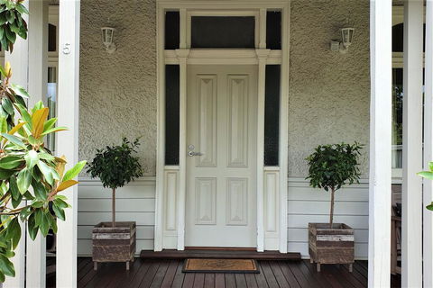 Healesville House - Magnolia House - Darwin Holiday 0