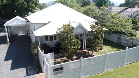Healesville House - Magnolia House - Darwin Holiday 1