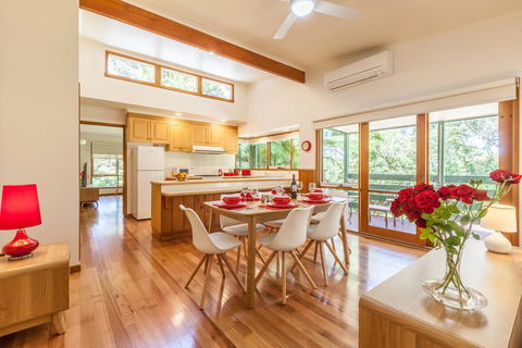 Healesville Selfie - Self Contained House - Darwin Holiday 0