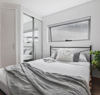 Heart of Sandringham Apartment by Ready Set Host - Darwin Holiday
