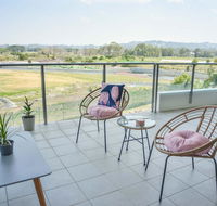 Heart Of the Sunny Coast - 2 Resort Pools Gym NOW OPEN Walk to Sunshine Plaza - Darwin Holiday