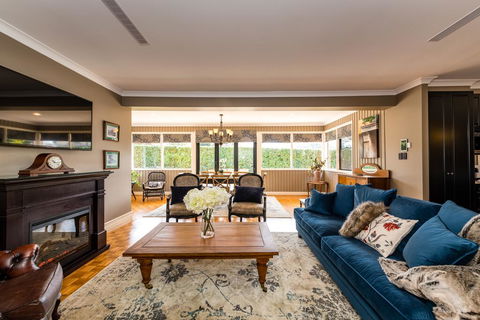 Hedge House - Luxury, Space, Style, Great Location - Darwin Holiday 0
