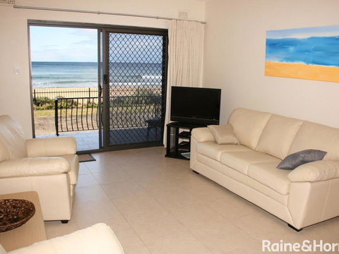Hi Surf #4 - 4/101 Avoca Drive, Avoca Beach - Darwin Holiday 1