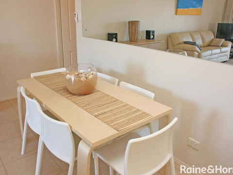 Hi Surf #4 - 4/101 Avoca Drive, Avoca Beach - Darwin Holiday 3