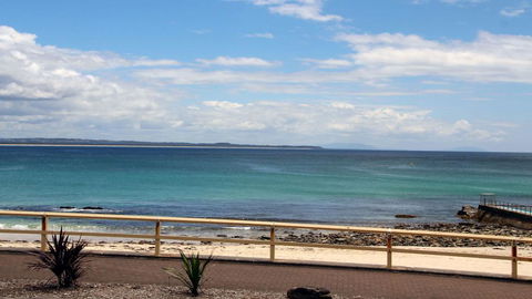 Hibiscus Court 3 - Forster Main Beach! - Darwin Holiday 3