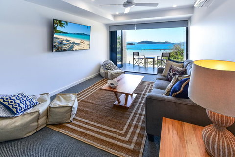 Hidden Cove On Hamilton Island - Darwin Holiday 3