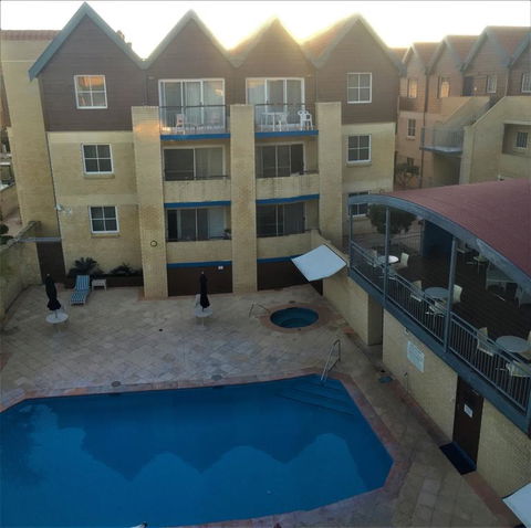 Hillarys Executive Apartment - Darwin Holiday 0