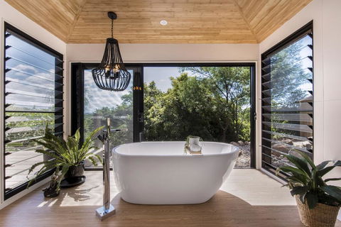 Hilltop Hideaway Luxury Style - Darwin Holiday 0