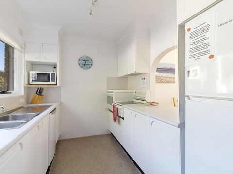 Hit The Beach - Darwin Holiday 0