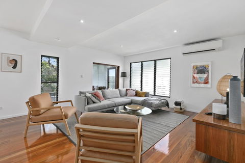 Holiday Hideaway, Sunshine Beach - Darwin Holiday 1