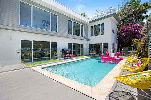 HOLIDAY HOME - 6 BEDROOMS CLOSE TO TOWN - Darwin Holiday 3