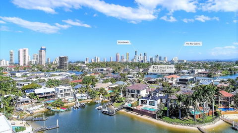Holidays House Almafi Drive Surfers Paradise - Darwin Holiday 3