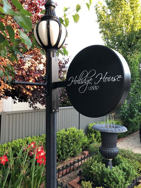 Hollidge House 5 Star Luxury Apartments - Darwin Holiday 1