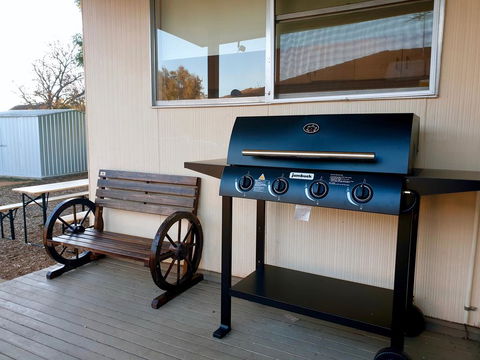 Homely Getaways - Central Mildura - Darwin Holiday 3
