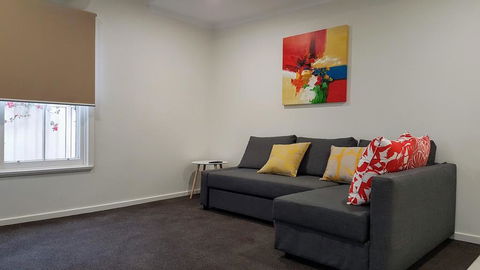 Homely Getaways - Eighth Street Mildura - Darwin Holiday 3