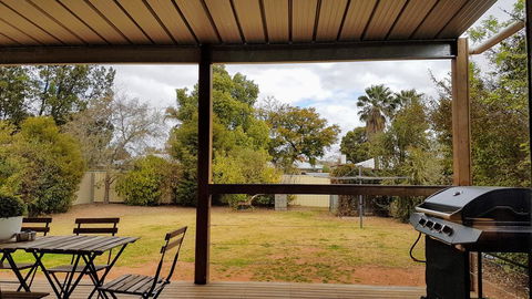 Homely Getaways - Eighth Street Mildura - Darwin Holiday 1