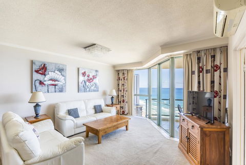 HomePlus - Stunning Ocean View From 34th Floor - Darwin Holiday 2