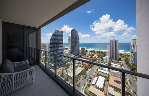 HomePlus Premier Apartments At 2663 Gold Coast Hwy, Broadbeach - Darwin Holiday 0