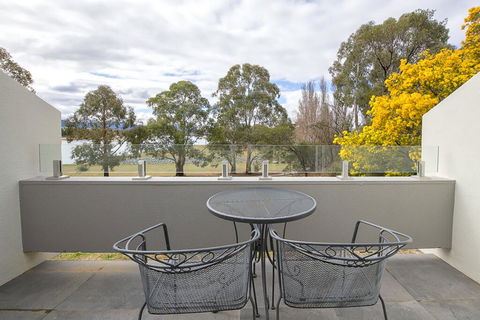 Horizons 113 - Darwin Holiday 0