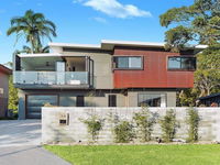Horizons at Currarong - architecturally designed beach house