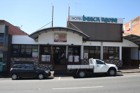 Hotel Beach House Nambour - Darwin Holiday 0