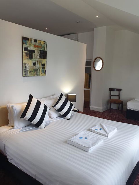 Hotel Blue - Darwin Holiday 3