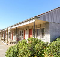 Hotel Canobolas Motel and Units - Darwin Holiday