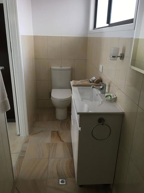 Hotel Corones - Darwin Holiday 3