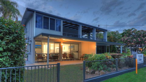 Island View Unit 2 / 40 Marine Parade - Darwin Holiday 1