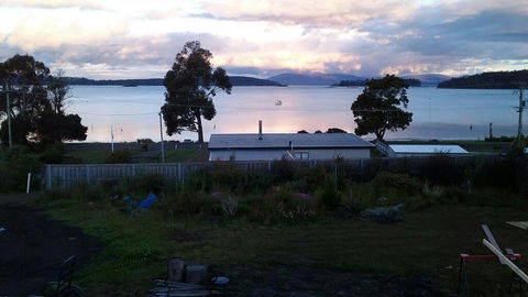 Islandview Beachhouse - 60m Down Driveway To Beach, Dover Tasmania - Darwin Holiday 1