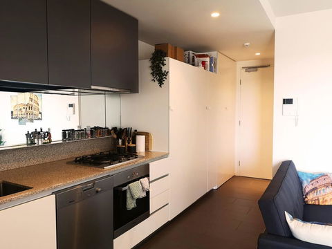 Italian Style Apartment - Darwin Holiday 0