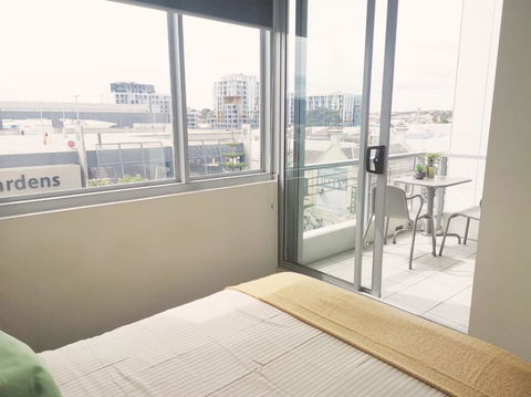 Italian Style Apartment - Darwin Holiday 2