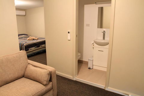 Ivanhoe Hotel Motel - Darwin Holiday 2