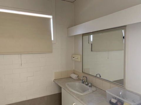 Jerilderie Motor Inn - Darwin Holiday 2