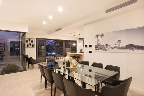 Jewel Of Broadbeach - Darwin Holiday 3