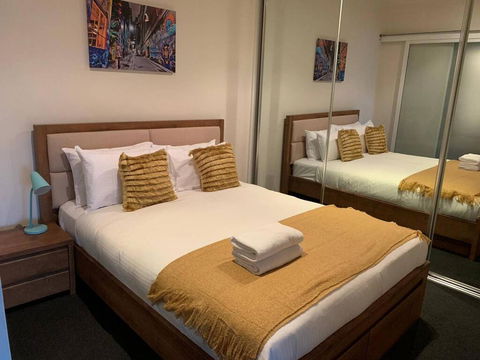 JOLI Opposite MCG And Botanical Gardens - Darwin Holiday 2
