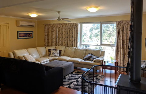 Kaishua House - JK Family Lake House - Darwin Holiday 2