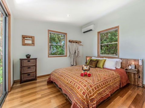 Karmya Cabin Eco-Retreat - Darwin Holiday 3