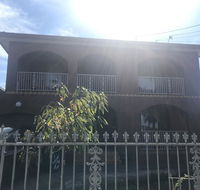 Katie's Antique House - Darwin Holiday