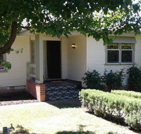 Kenna Cottage - Darwin Holiday
