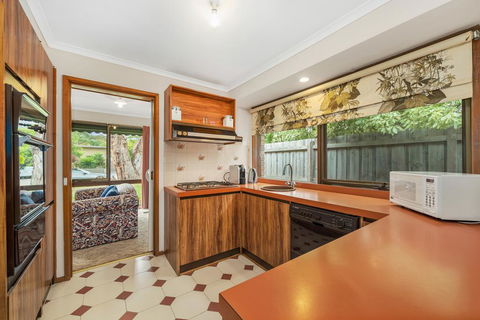Kennington Cottage - Darwin Holiday 1